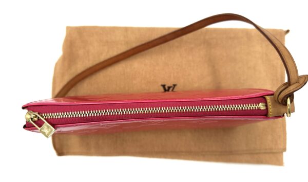 Authentic Louis Vuitton Lexington Pochette, Pink, with LV short strap, LV dustbag and generic crossbody chain - Image 14