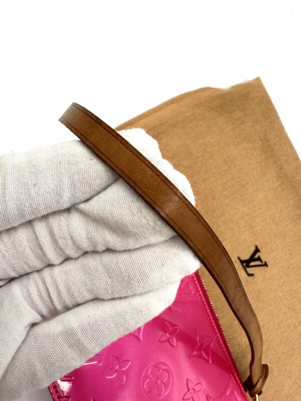 Authentic Louis Vuitton Lexington Pochette, Pink, with LV short strap, LV dustbag and generic crossbody chain - Image 19