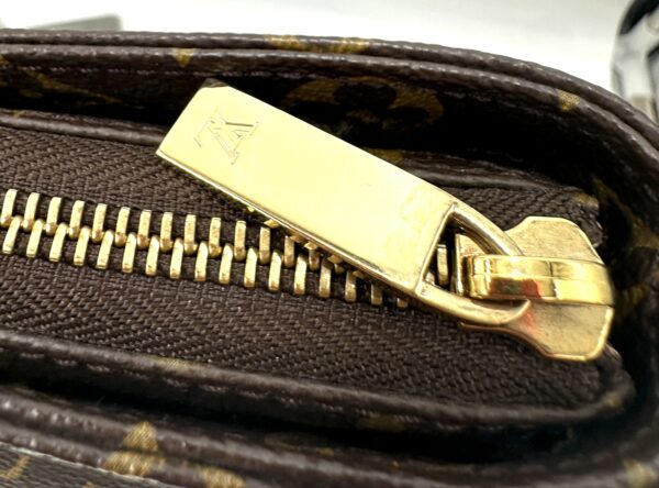 Authentic Louis Vuitton Cabas Mezzo - Image 27
