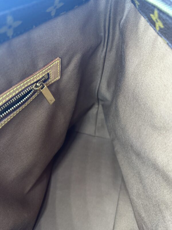 Authentic Louis Vuitton Cabas Mezzo - Image 46