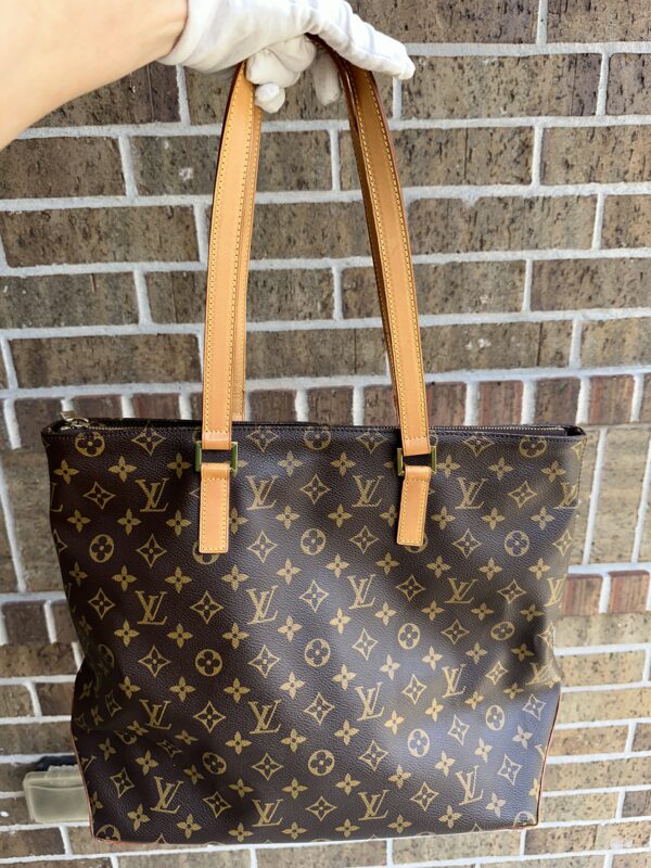 Authentic Louis Vuitton Cabas Mezzo - Image 49