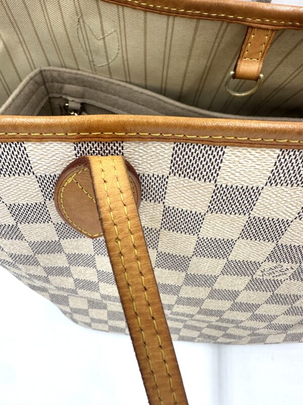 Authentic Newer Model Louis Vuitton Neverfull MM, Azur with NWT organizer included - Image 16