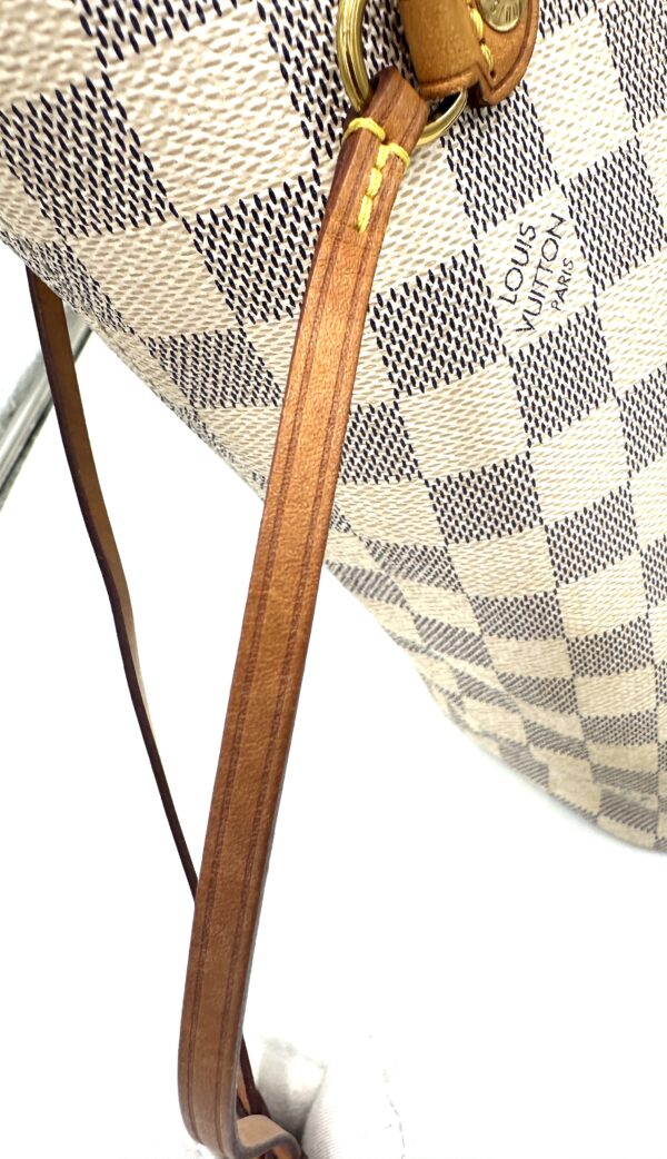 Authentic Newer Model Louis Vuitton Neverfull MM, Azur with NWT organizer included - Image 26