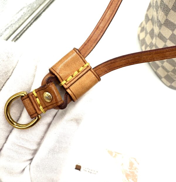 Authentic Newer Model Louis Vuitton Neverfull MM, Azur with NWT organizer included - Image 25