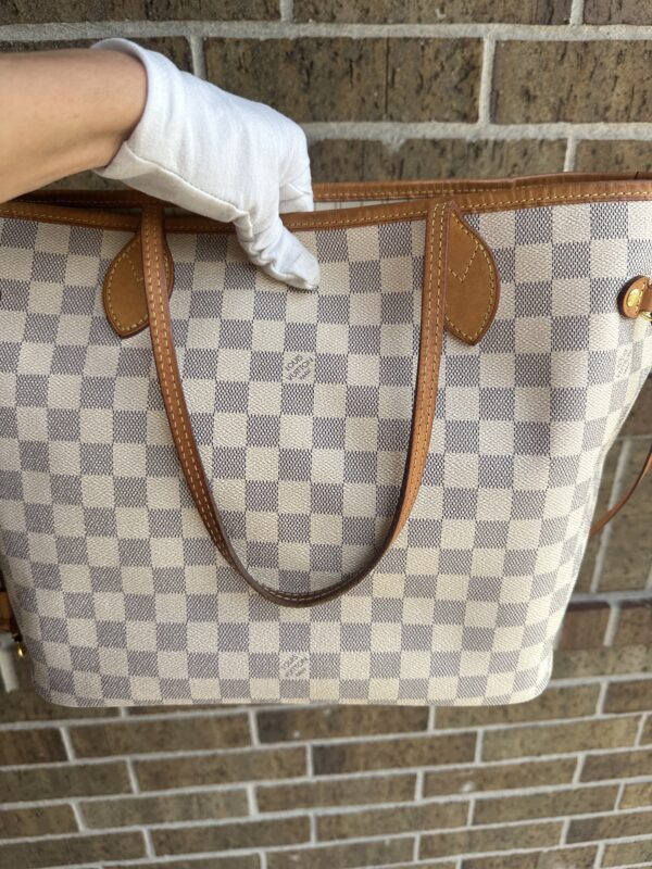 Authentic Newer Model Louis Vuitton Neverfull MM, Azur with NWT organizer included - Image 53