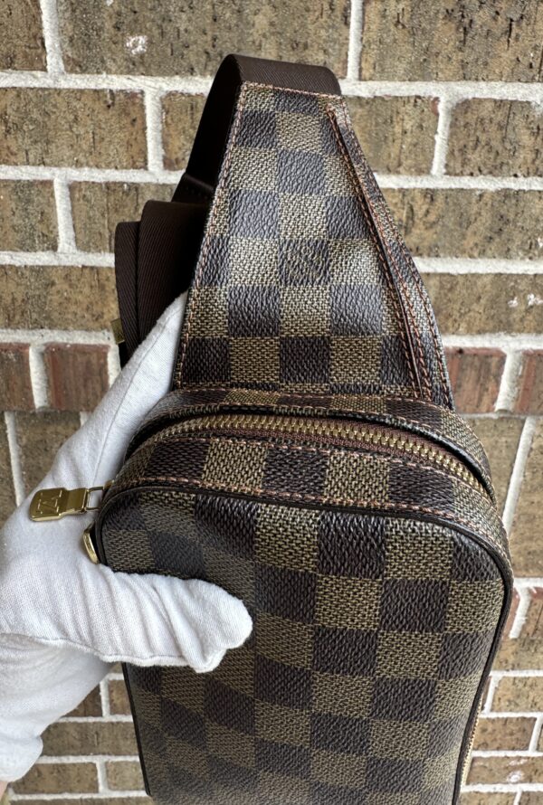 Authentic Louis Vuitton Geronimos Bumbag with LV dustbag included - Image 21