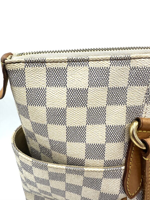 Authentic Louis Vuitton Totally MM, Azur - Image 21