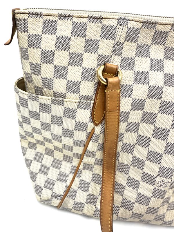 Authentic Louis Vuitton Totally MM, Azur - Image 22