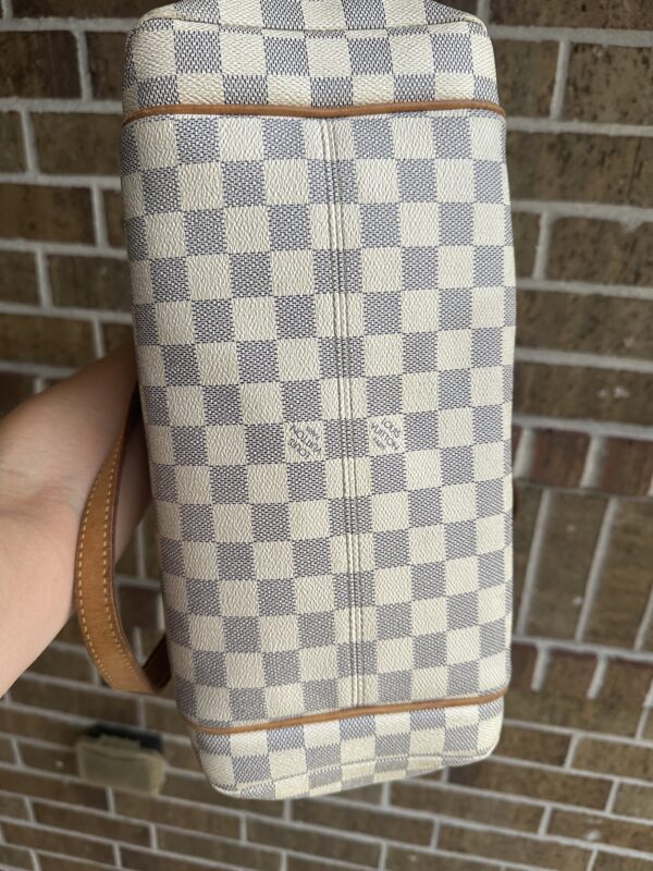 Authentic Louis Vuitton Totally MM, Azur - Image 46