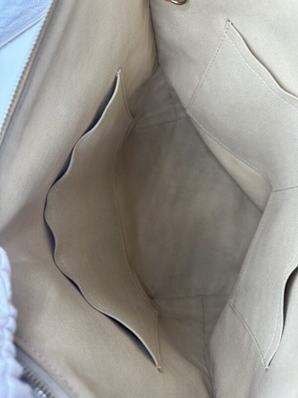 Authentic Louis Vuitton Totally MM, Azur - Image 49