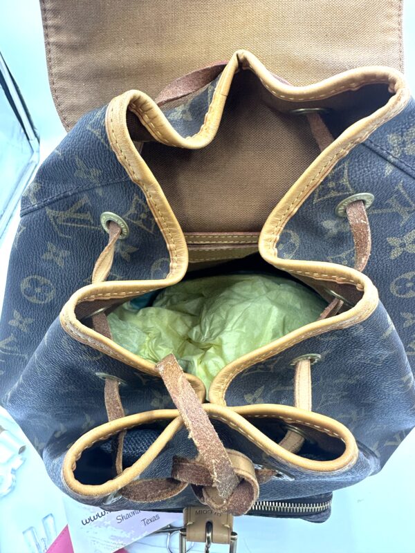 Authentic Louis Vuitton Montsouris GM backpack - Image 8