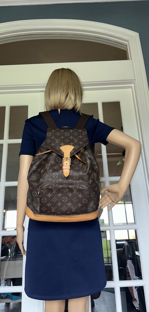 Authentic Louis Vuitton Montsouris GM backpack - Image 3