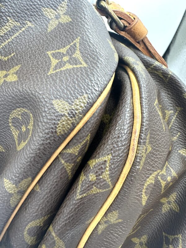 Authentic Louis Vuitton Saumur 35 - Image 13