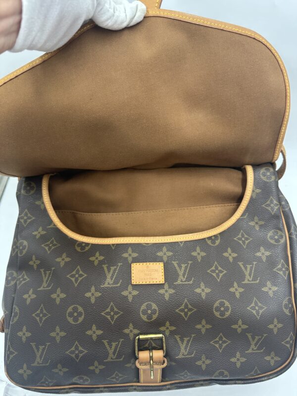 Authentic Louis Vuitton Saumur 35 - Image 21