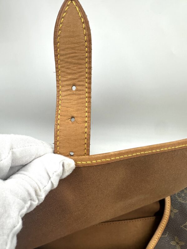 Authentic Louis Vuitton Saumur 35 - Image 22