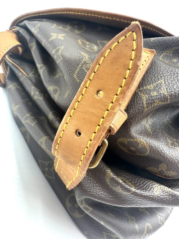 Authentic Louis Vuitton Saumur 35 - Image 26