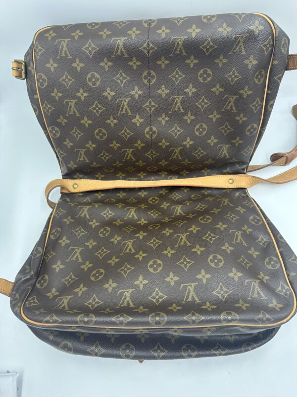 Authentic Louis Vuitton Saumur 35 - Image 28