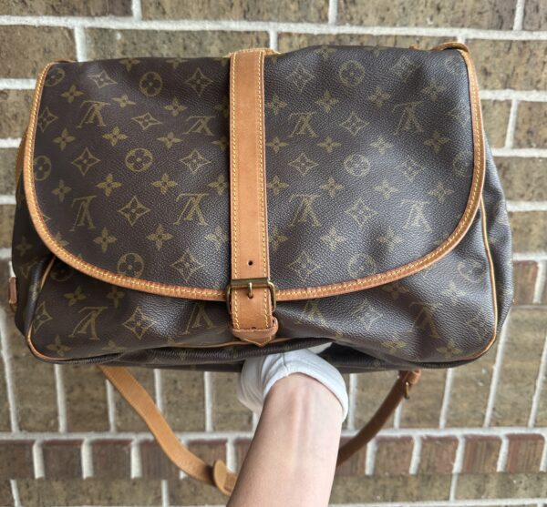 Authentic Louis Vuitton Saumur 35 - Image 39