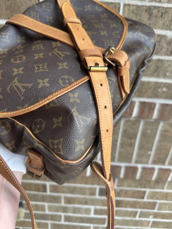 Authentic Louis Vuitton Saumur 35 - Image 41