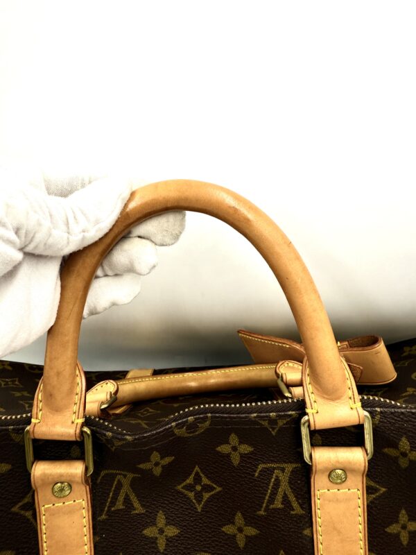 Authentic Louis Vuitton Keepall Bandouliere 50 with LV dustbag, LV tag, LV strap, and LV lock (attached with no key-on zipper pull like a charm) - Image 27