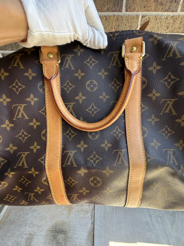Authentic Louis Vuitton Keepall Bandouliere 50 with LV dustbag, LV tag, LV strap, and LV lock (attached with no key-on zipper pull like a charm) - Image 47