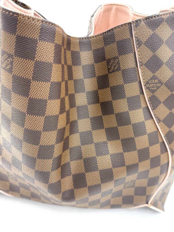 Authentic Louis Vuitton Caissa Hobo, Rose Ballerine, with LV key ring and LV dustbag included - Image 11