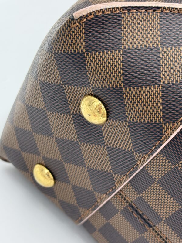 Authentic Louis Vuitton Caissa Hobo, Rose Ballerine, with LV key ring and LV dustbag included - Image 16