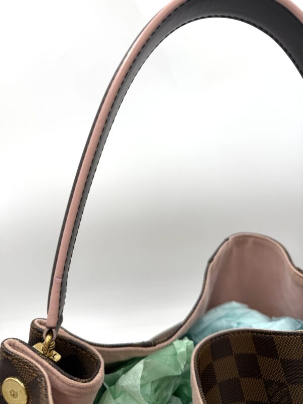 Authentic Louis Vuitton Caissa Hobo, Rose Ballerine, with LV key ring and LV dustbag included - Image 26