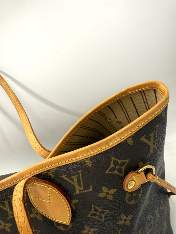 Authentic Louis Vuitton Neverfull MM, monogram with LV dustbag included - Image 34