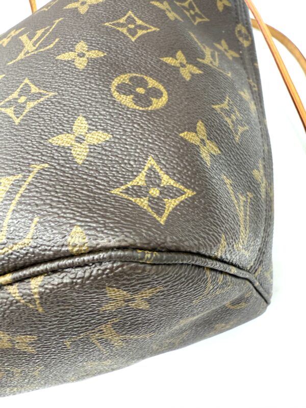 Authentic Louis Vuitton Neverfull MM, monogram with LV dustbag included - Image 45