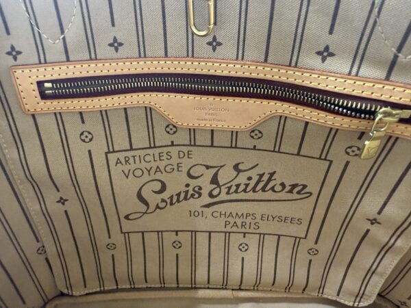 Authentic Louis Vuitton Neverfull MM, monogram with LV dustbag included - Image 50