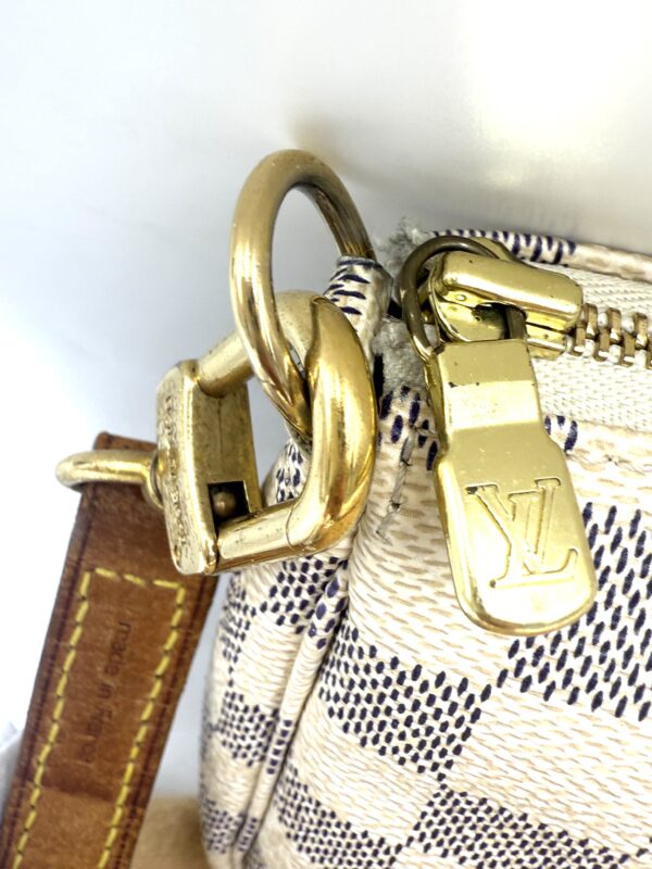 Authentic Louis Vuitton Azur Pochette Accessoires with LV strap (optional) and LV dustbag included - Image 22