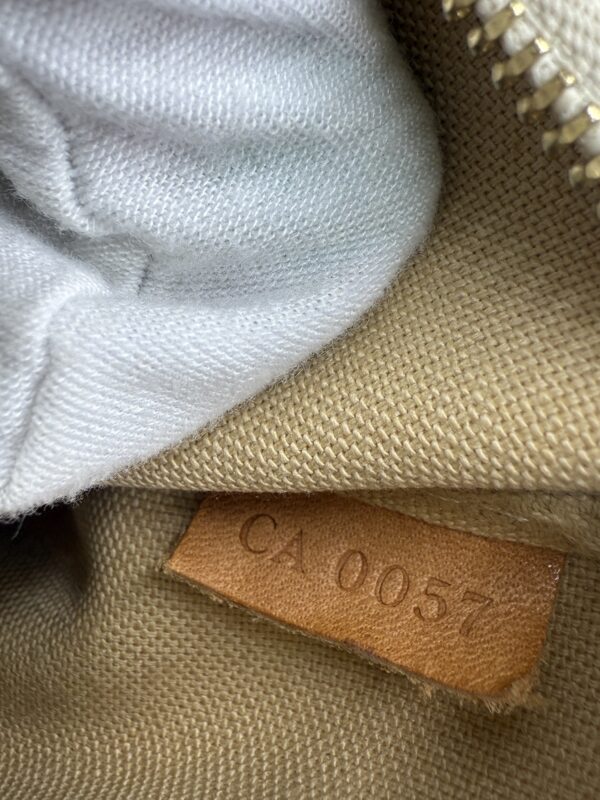Authentic Louis Vuitton Azur Pochette Accessoires with LV strap (optional) and LV dustbag included - Image 51