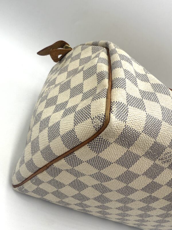 Authentic Louis Vuitton Speedy 30, Azur, with LV dustbag and LV lock and key included - Image 31