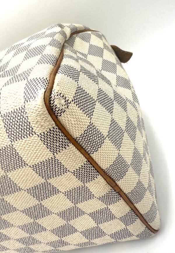 Authentic Louis Vuitton Speedy 30, Azur, with LV dustbag and LV lock and key included - Image 34