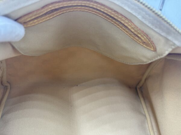 Authentic Louis Vuitton Speedy 30, Azur, with LV dustbag and LV lock and key included - Image 46