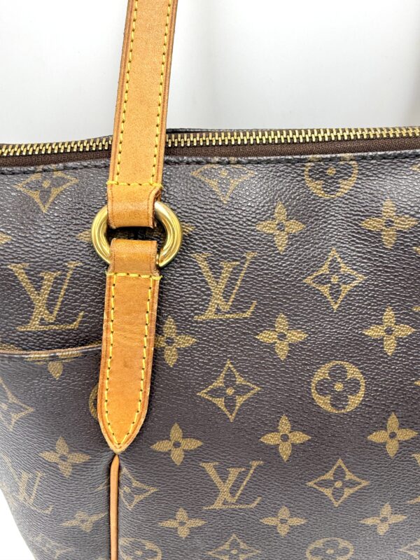 Authentic Louis Vuitton Totally PM, monogram - Image 29