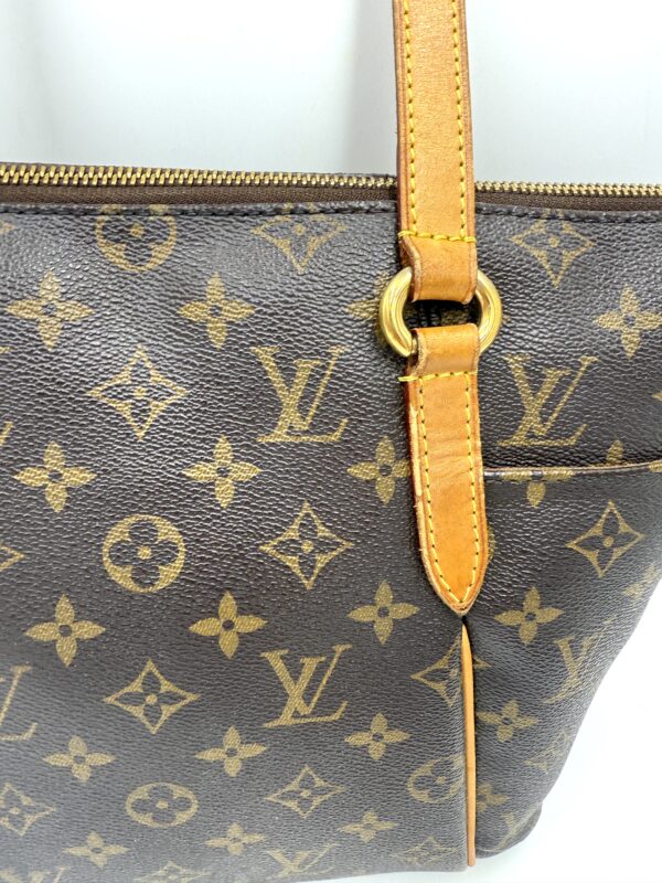 Authentic Louis Vuitton Totally PM, monogram - Image 30