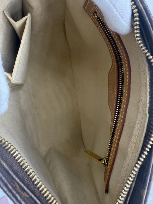 Authentic Louis Vuitton Looping MM - Image 21
