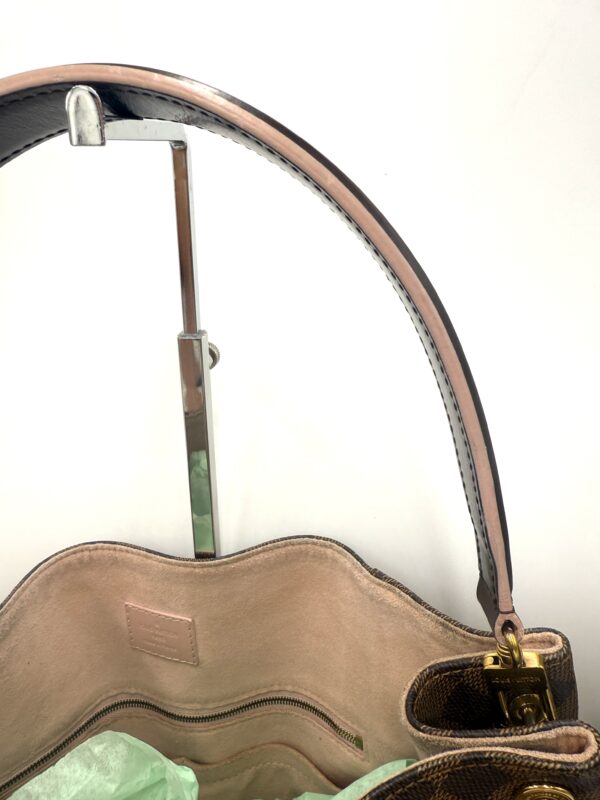 Authentic Louis Vuitton Caissa Hobo, Rose Ballerine, with LV keyring charm included - Image 13