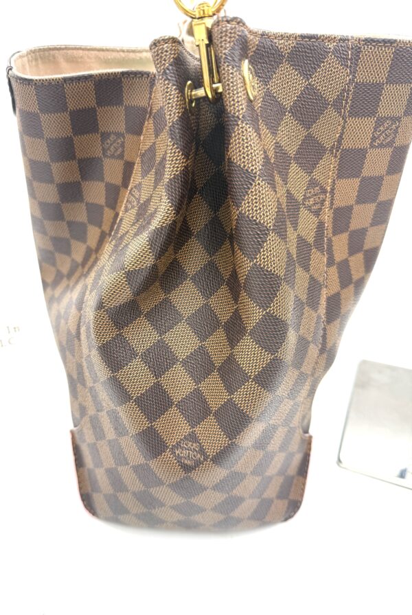 Authentic Louis Vuitton Caissa Hobo, Rose Ballerine, with LV keyring charm included - Image 19
