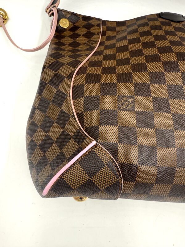 Authentic Louis Vuitton Caissa Hobo, Rose Ballerine, with LV keyring charm included - Image 23