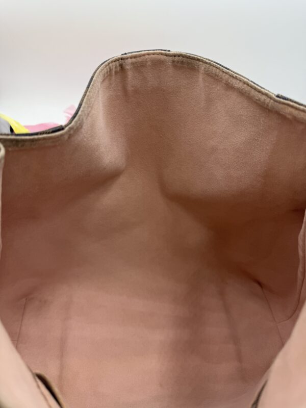 Authentic Louis Vuitton Caissa Hobo, Rose Ballerine, with LV keyring charm included - Image 46
