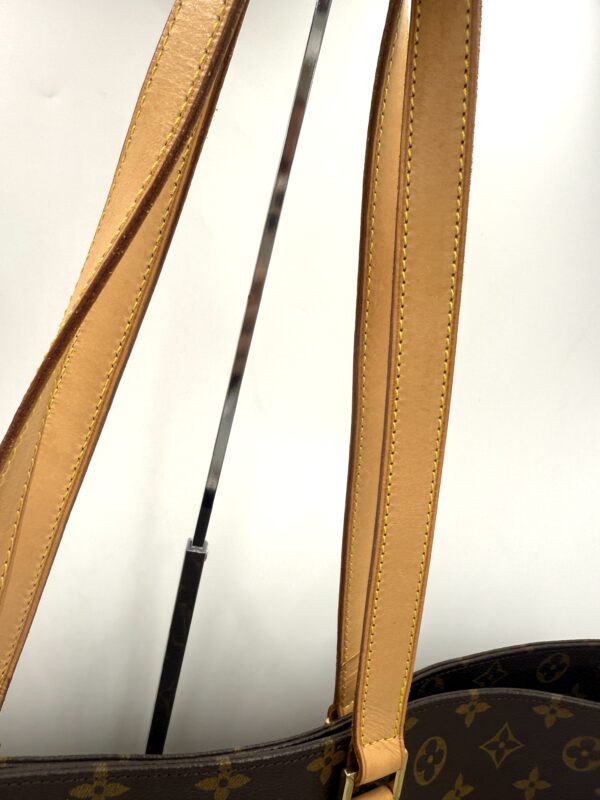 Authentic Louis Vuitton Cabas Alto with LV dustbag included - Image 10