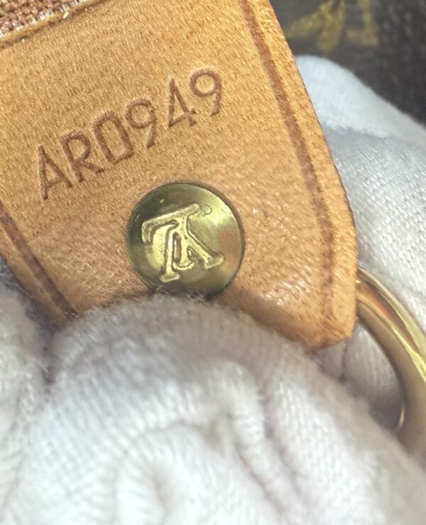 Authentic Louis Vuitton Cabas Alto - Image 46