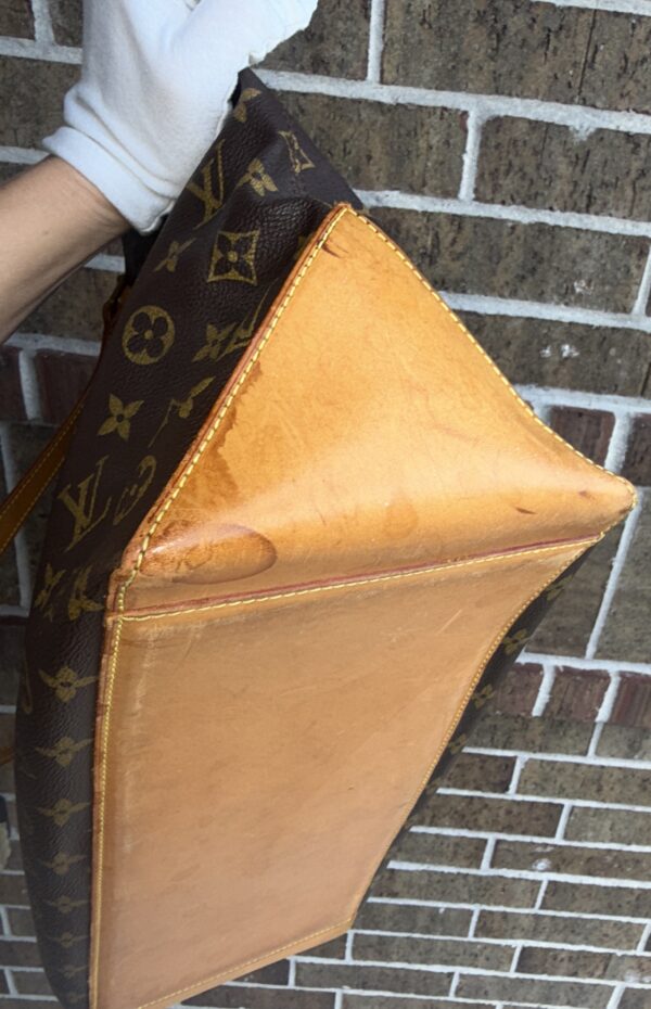 Authentic Louis Vuitton Cabas Alto - Image 6