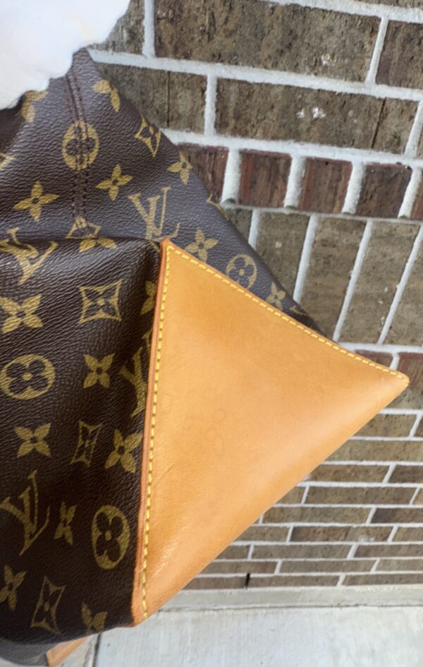 Authentic Louis Vuitton Cabas Alto - Image 9
