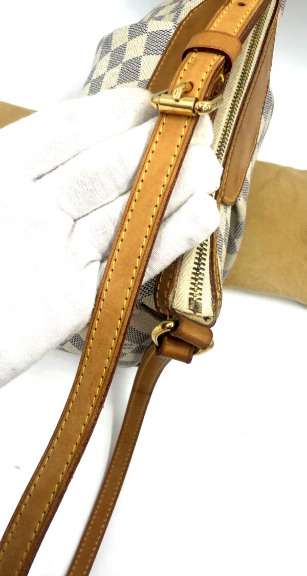 Authentic Louis Vuitton Siracusa PM crossbody with LV dustbag included - Image 22