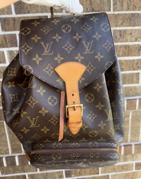 Authentic Louis Vuitton Montsouris GM backpack with LV dustbag included - Image 5