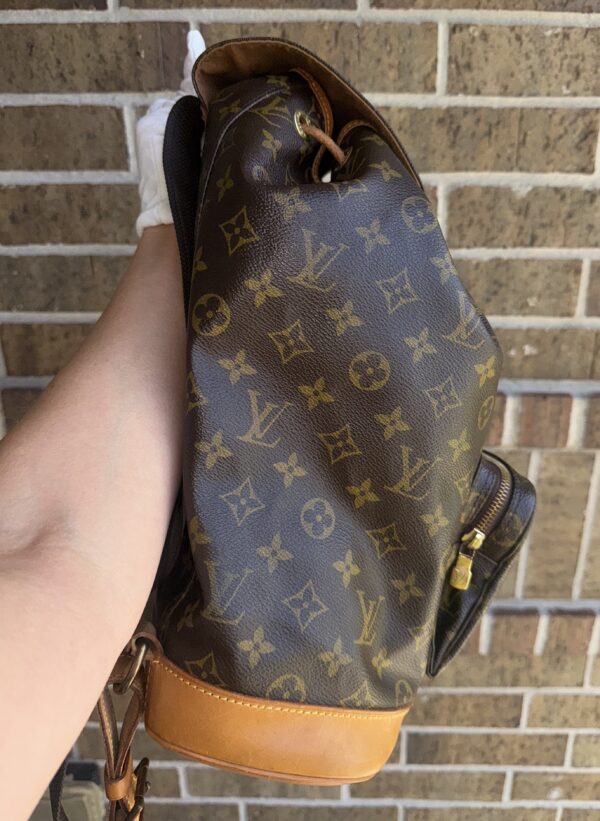 Authentic Louis Vuitton Montsouris GM backpack with LV dustbag included - Image 13